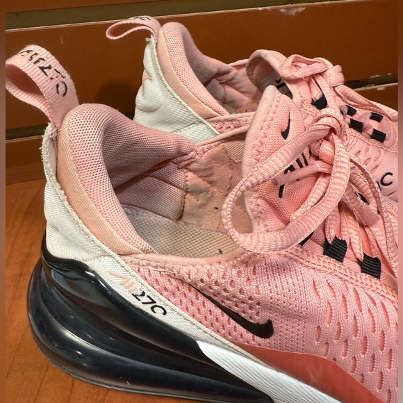 Nike Air Max 270 Pink and Black Sneakers - Picture 4 of 12